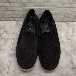 Pedro Garcia slip ons